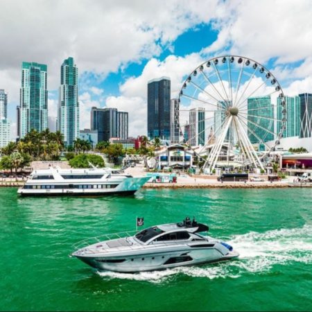 Amazing 65Ft Azimut for Rent in Miami Fl for up to 13 peoples. No Hidden Fees.