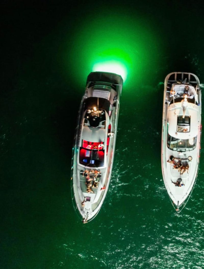 Amazing 65Ft Azimut for Rent in Miami Fl for up to 13 peoples. No Hidden Fees. - Image 2