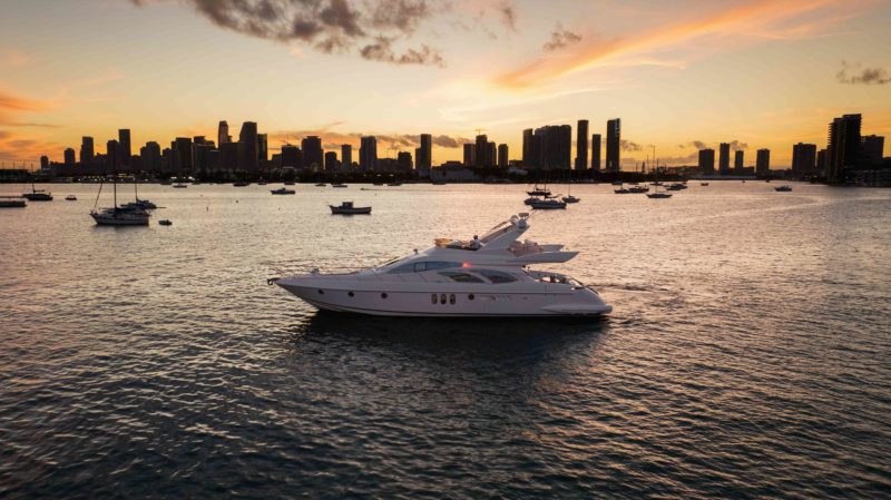 65ft Azimut Available for Rent in Miami for up to 13 people. No Hidden Fees. - Image 5