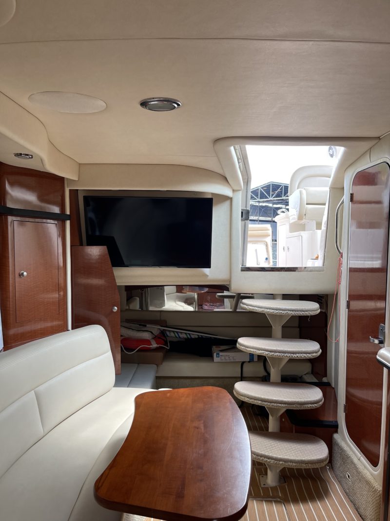 40ft Sea Ray Available for Rent in Miami for up to 13 people. No Hidden Fees. - Image 6