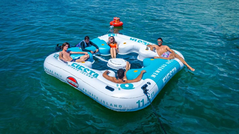 55ft Azimut Available for Rent in Miami for up to 13 peoples. No Hidden Fees. - Image 9