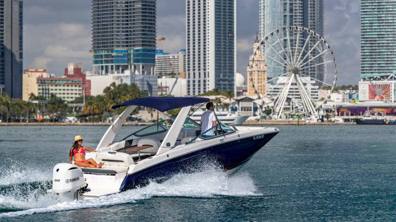 27ft Regal Available for Rent in Miami for up to 10 people. No Hidden Fees.