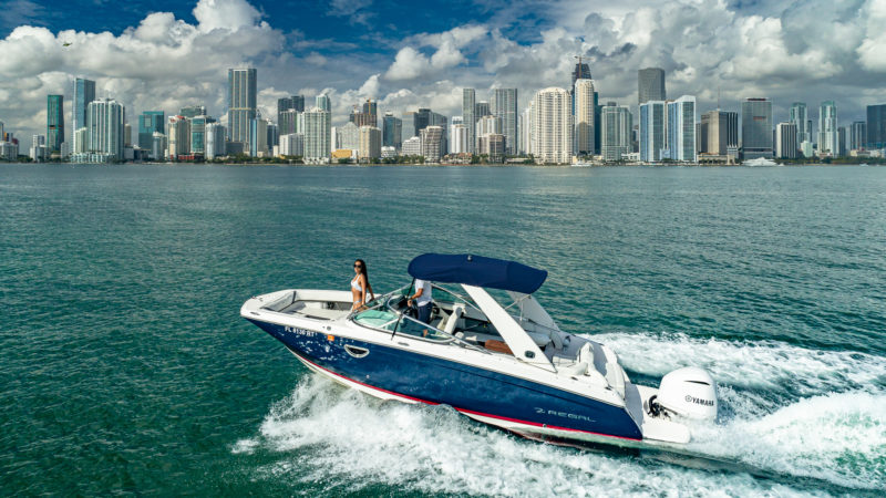 27ft Regal Available for Rent in Miami for up to 10 people. No Hidden Fees. - Image 2