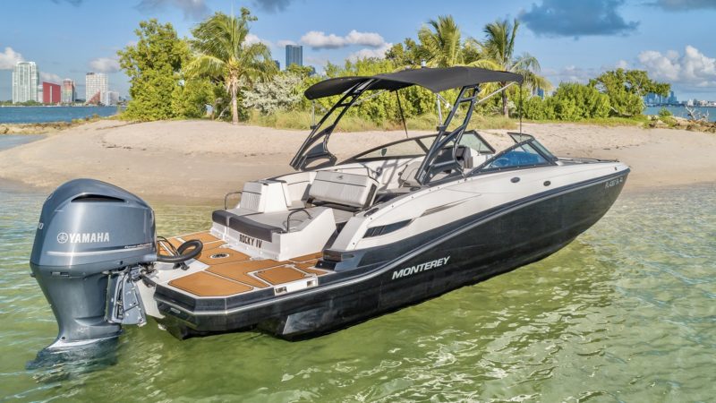 27ft Monterey Available for Rent in Miami Fl for up to 10 people. No Hidden Fees. - Image 4