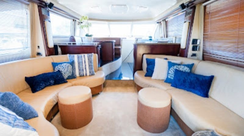 58ft Sea Ray Available for Rent in Miami  Fl for up to 13 people. No Hidden Fees. - Image 5