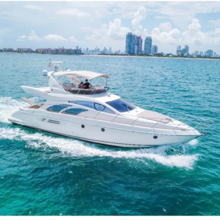 55ft Azimut Available for Rent in Miami for up to 13 peoples. No Hidden Fees.