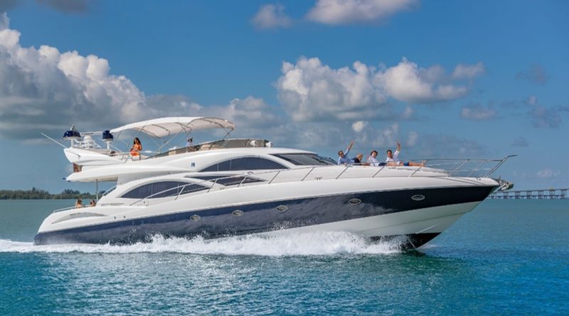 74ft Sunseeker Manhattan Available in Miami Fl for up to 13 peoples. No Hidden Fees. - Image 3