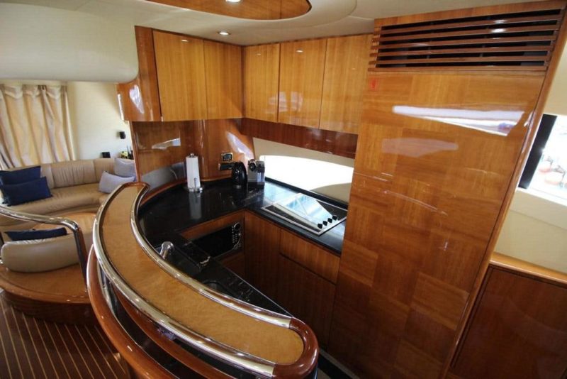 65ft Azimut Available for Rent in Miami Fl for up to 13 people. No Hidden Fees. - Image 11