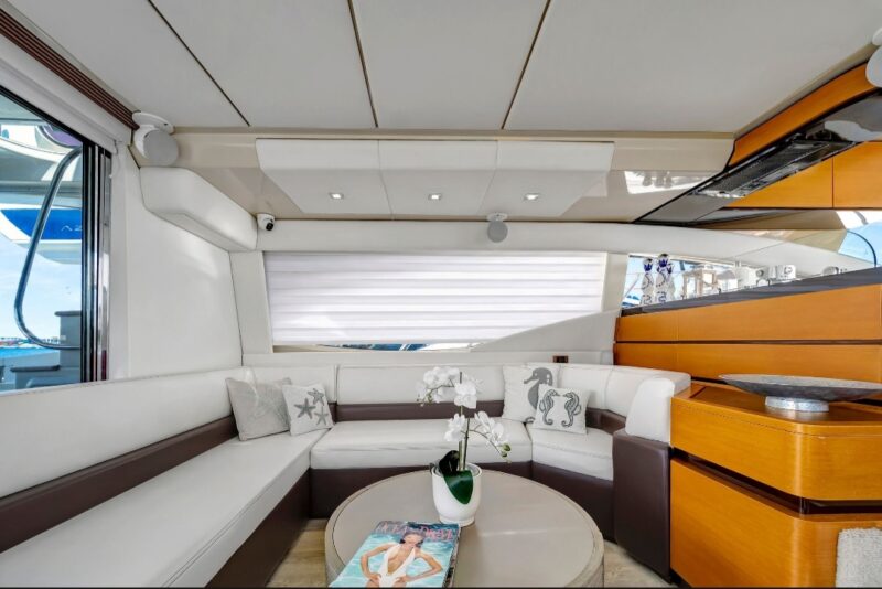 65Ft Azimut Available for Rent in Miami Fl for up to 13 peoples. No Hidden Fees. - Image 13