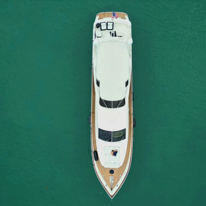 90 FT Beautiful Yacht for Rent in Miami  FL for 13 Guest. No Hidden Fees. - Image 4