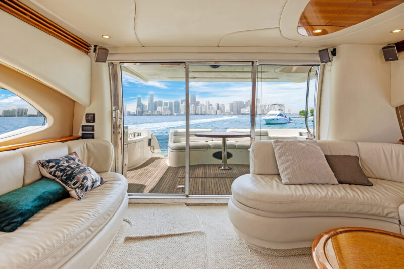 65ft Azimut Yacht Available for Rent in Miami Fl for 13 peoples. No Hidden Fees - Image 17