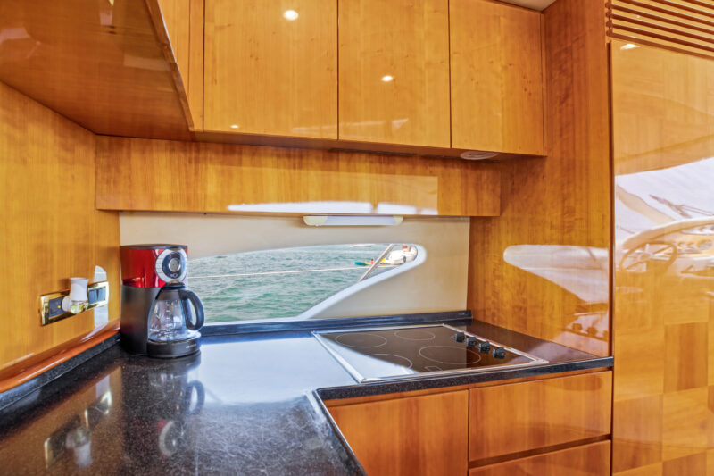 65ft Azimut Yacht Available for Rent in Miami Fl for 13 peoples. No Hidden Fees - Image 14