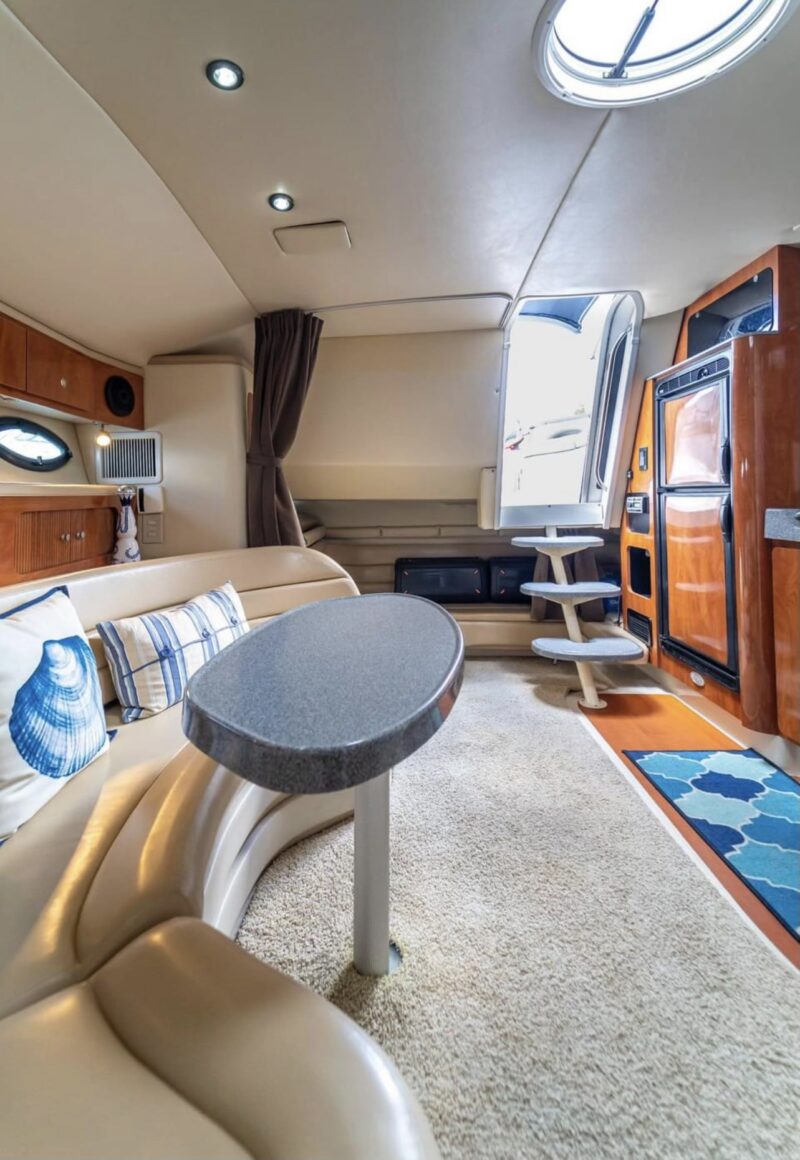40ft Yacht available for rent in Miami Fl for 13 peoples in Miami.NO HIDDEN FEES - Image 11