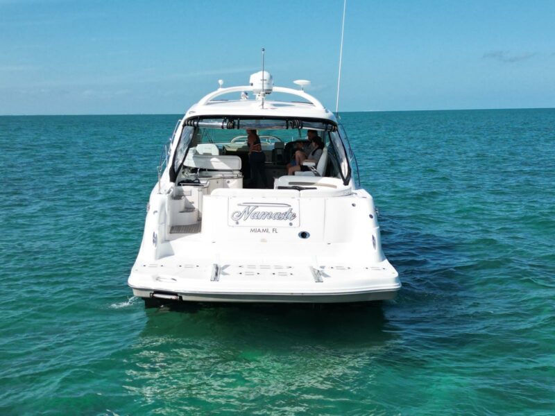 55ft Sea Ray available for rent in Miami for 13 peoples. No Hidden Fees - Image 3