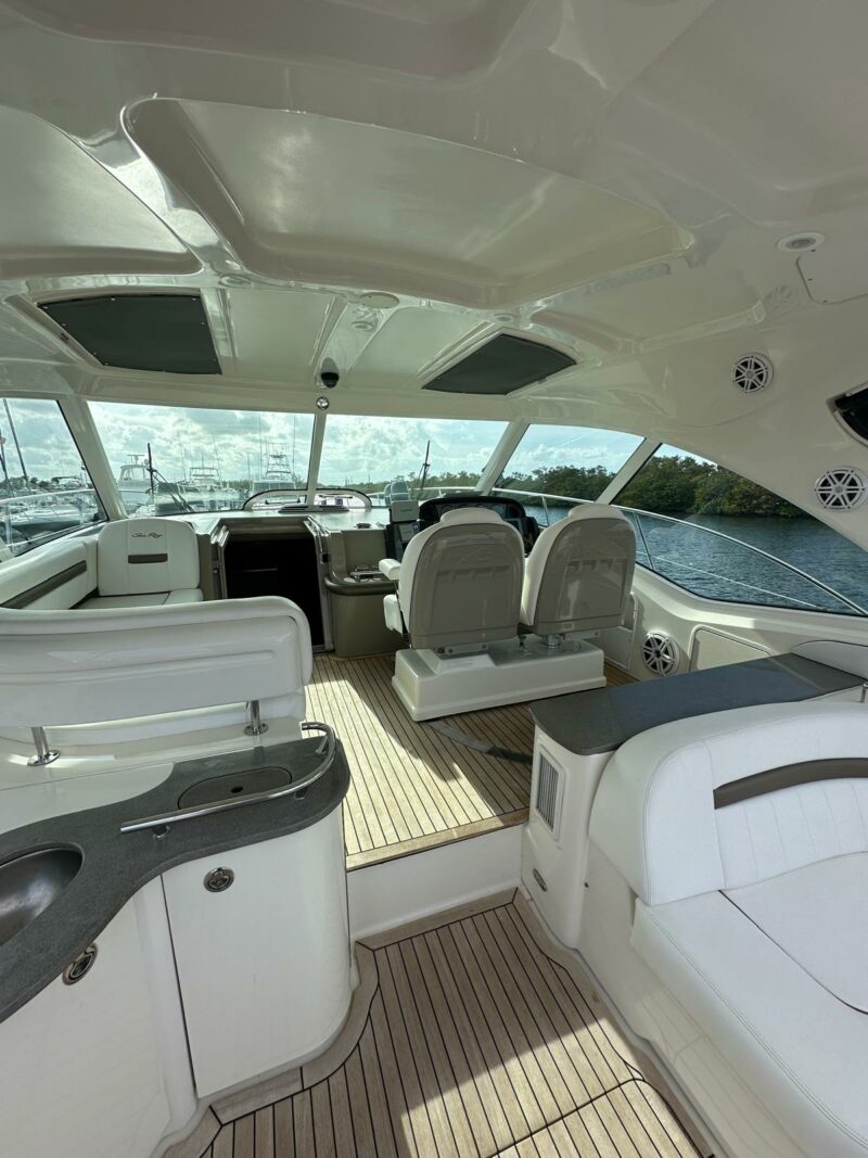 55ft Sea Ray available for rent in Miami for 13 peoples. No Hidden Fees - Image 8