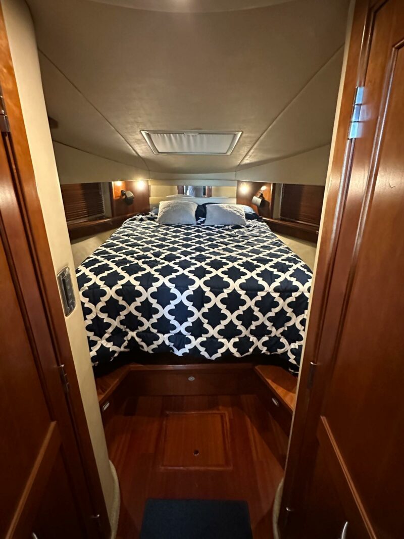 55ft Sea Ray available for rent in Miami for 13 peoples. No Hidden Fees - Image 13