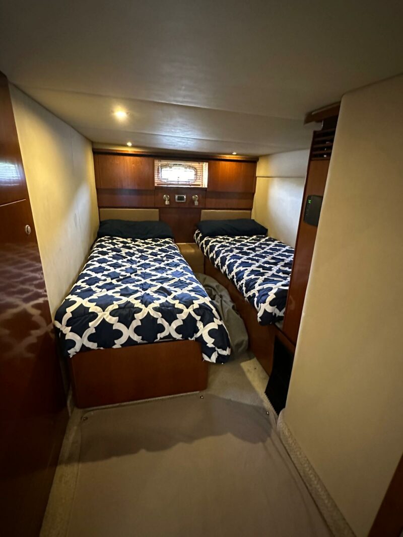 55ft Sea Ray available for rent in Miami for 13 peoples. No Hidden Fees - Image 15