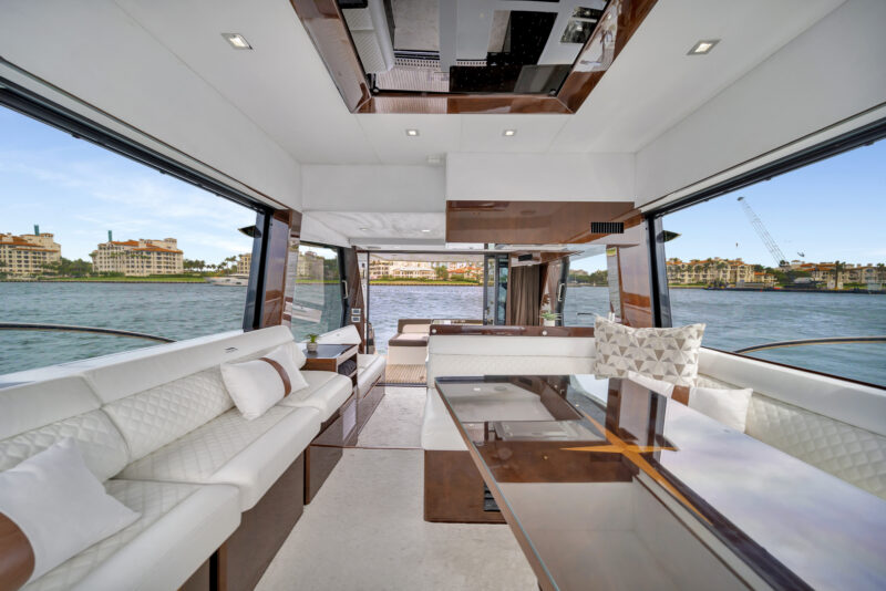 53ft Galeon yacht available for rent in Miami for up to 13 peoples. - Image 11