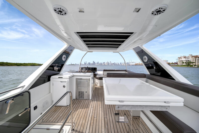 53ft Galeon yacht available for rent in Miami for up to 13 peoples. - Image 15