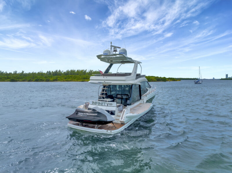 53ft Galeon yacht available for rent in Miami for up to 13 peoples. - Image 21