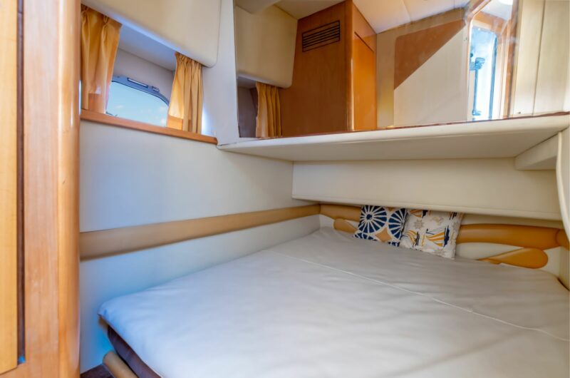 55ft Azimut available in Miami with one Jet Ski Included for one hrs. - Image 17
