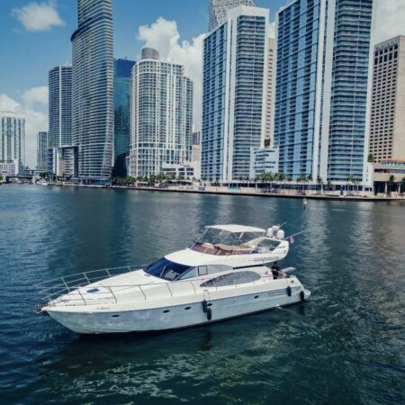 62FT Azimut available in Miami with 2 Jet Ski Included for one hrs.