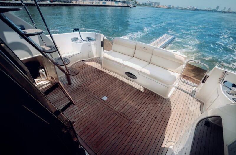 62FT Azimut available in Miami with 2 Jet Ski Included for one hrs. - Image 15