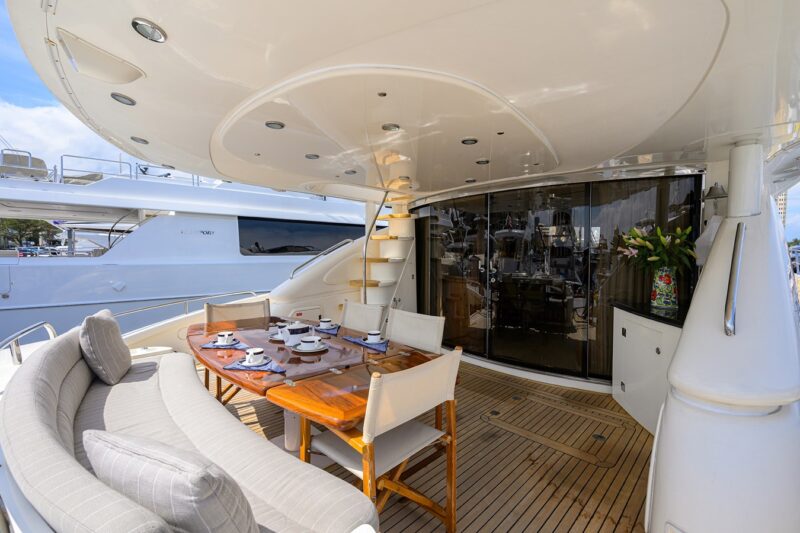 88 Ft Sunseeker Yacht available in Miami for Rent for up to 13 Guest. - Image 9