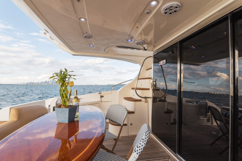 Azimut 55” Flybridge  Odisea available in Miami for 13 Guest - Image 14