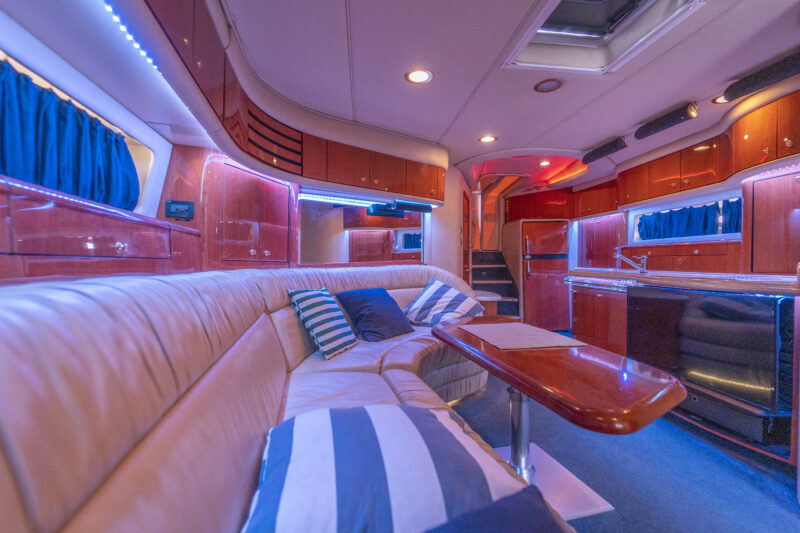 60 Ft Sea Ray available en Miami for Rent for up to 13 Guest. - Image 14