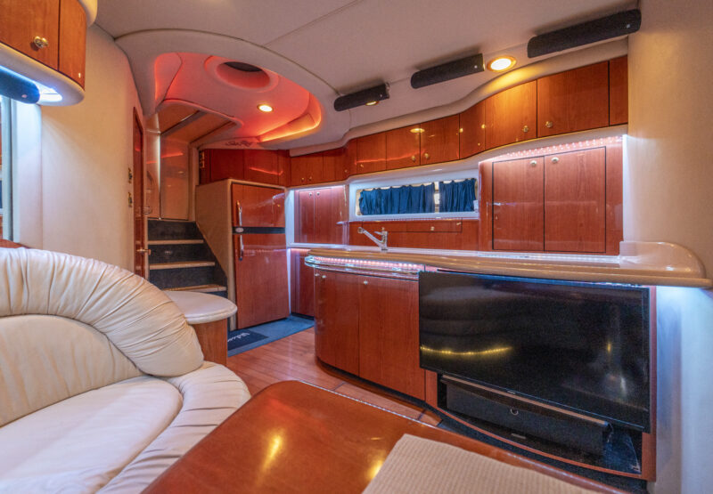 60 Ft Sea Ray available en Miami for Rent for up to 13 Guest. - Image 15