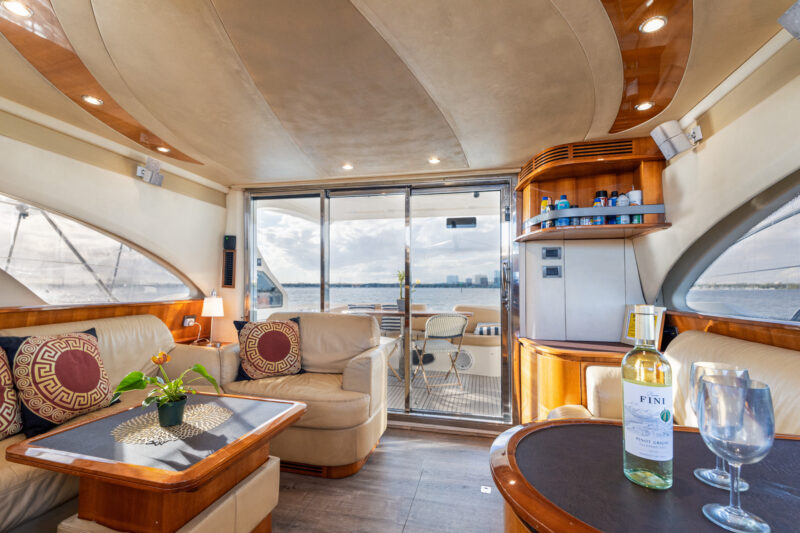 Azimut 55” Flybridge  Odisea available in Miami for 13 Guest - Image 10