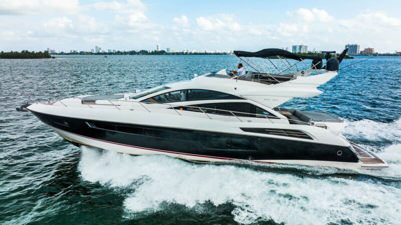 75 Ft New Luxurious Sunseeker Fly Bridge available in Miami for Rent for up to 13 Guest. - Image 2