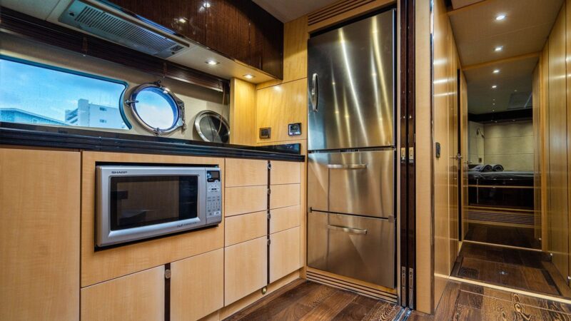 75 Ft New Luxurious Sunseeker Fly Bridge available in Miami for Rent for up to 13 Guest. - Image 8
