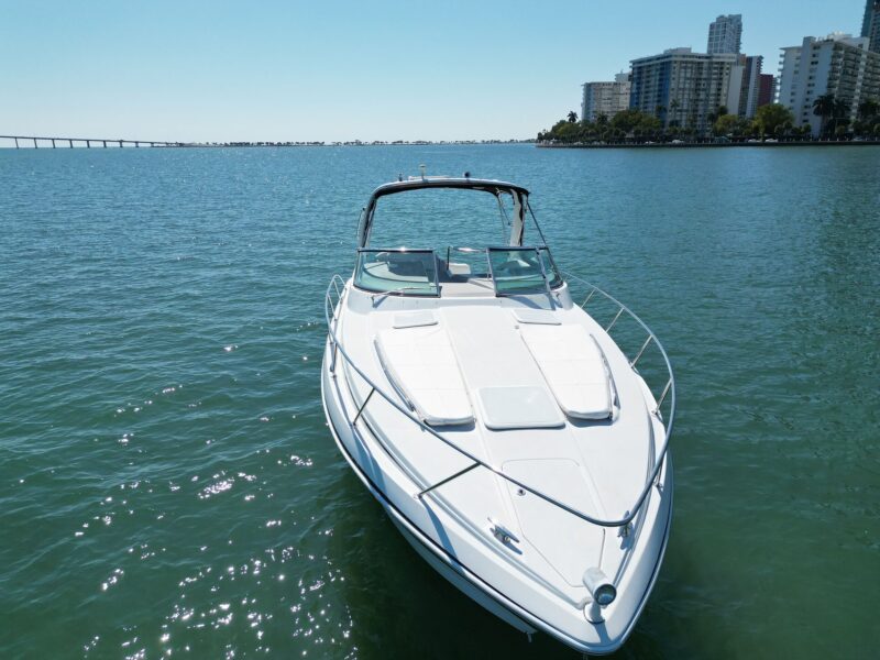 37Ft Formula Yacht available for Rent in Miami for up to 12 Guest. - Image 3