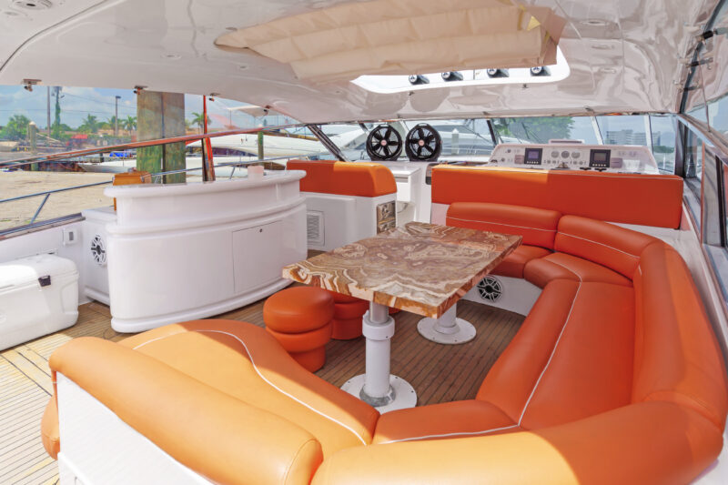 Panther 85ft available for rent in Miami for up to 13 Guest. - Image 15
