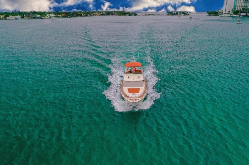 50 Ft Fly Bridge available for Rent in Miami for up to 13 Guest. - Image 6