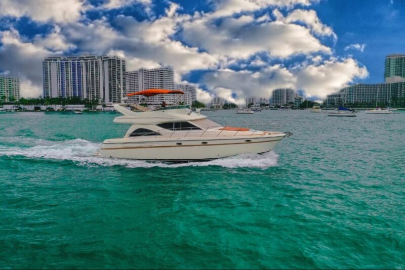 50 Ft Fly Bridge available for Rent in Miami for up to 13 Guest. - Image 3