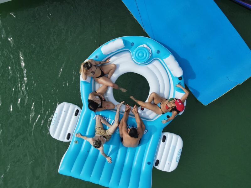 65Ft Aicon Warrior Available For Rent in Miami for up to 13 Guest. - Image 17