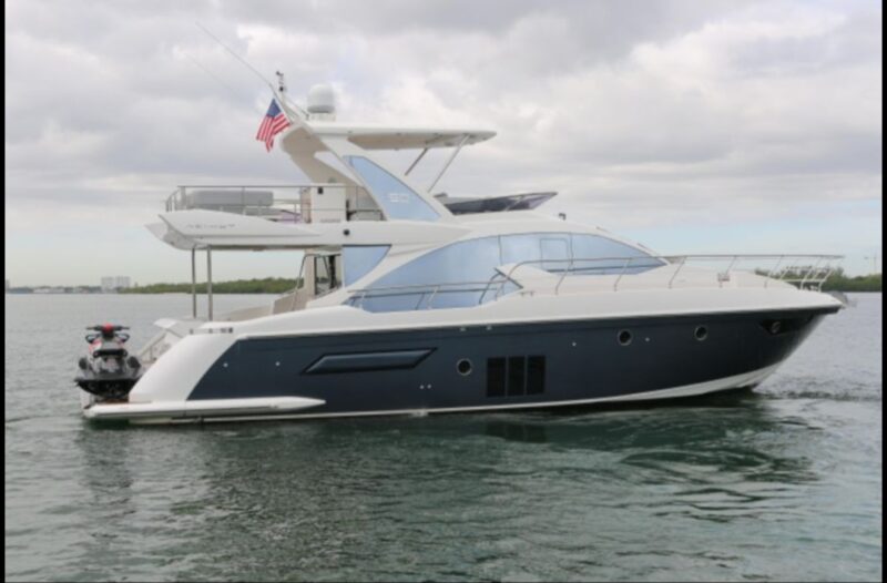 New 2019 Azimut 55ft Available for Rent in Miami.