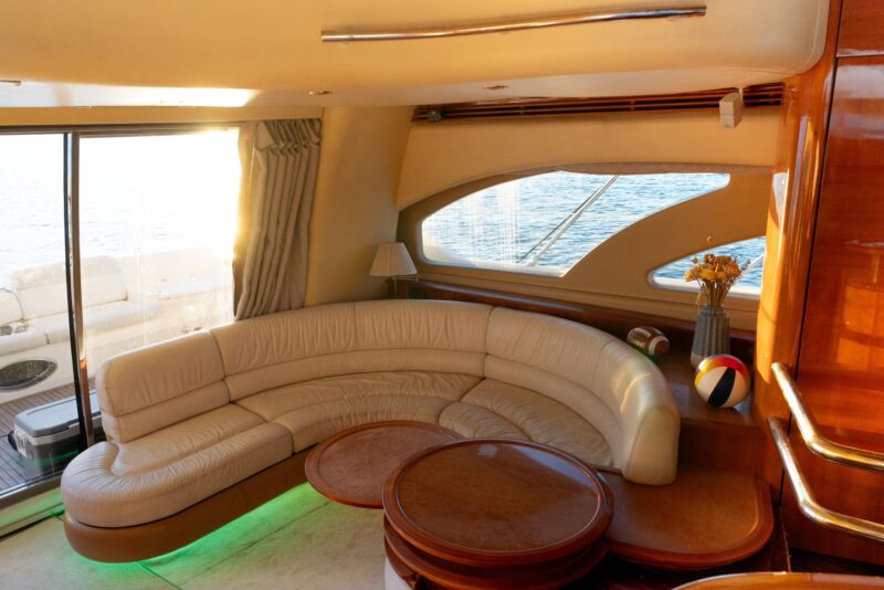 55Ft Azimut Evolution Available for Rent in Miami. - Image 7