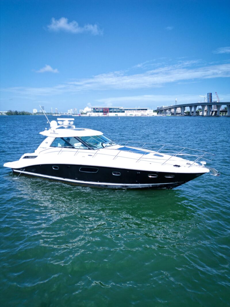 50 Ft Sea Ray Boat Rental Miami - Image 3